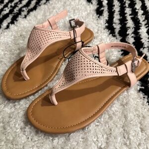 Sandals size 9.5